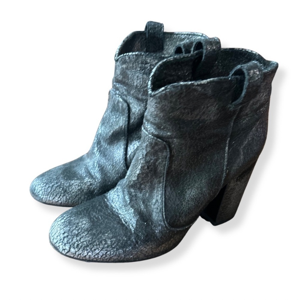 Beautiful designer ankle booties by Laurence Dacade Paris 🇫🇷✨